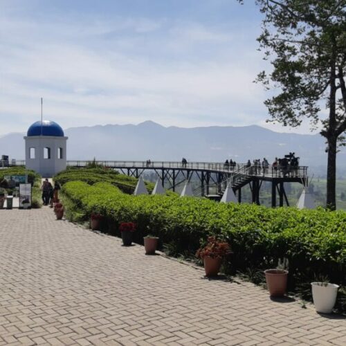 agen tour terpercaya