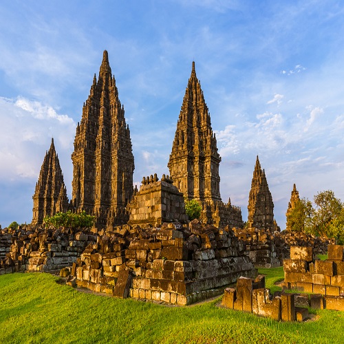 Wisata Jogja 4D3N Komplit